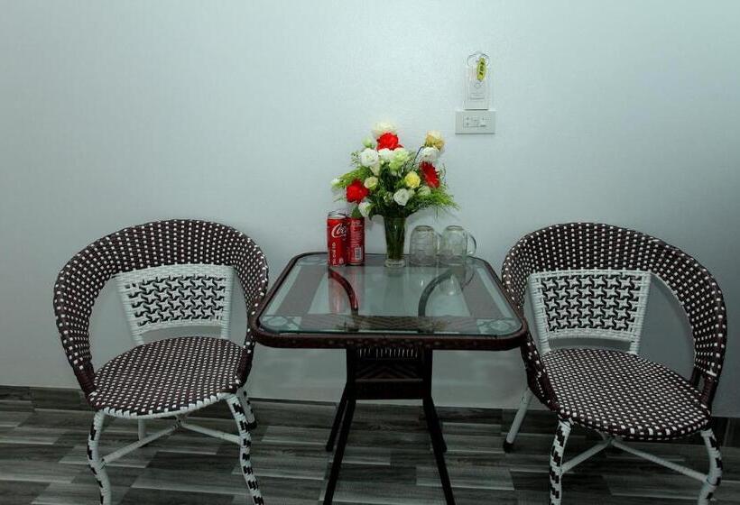 هتل Tam Coc Mountain Flower Homestay