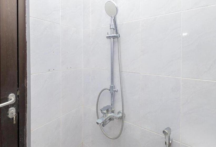 ホテル Villa Three King Fm Mitra Reddoorz