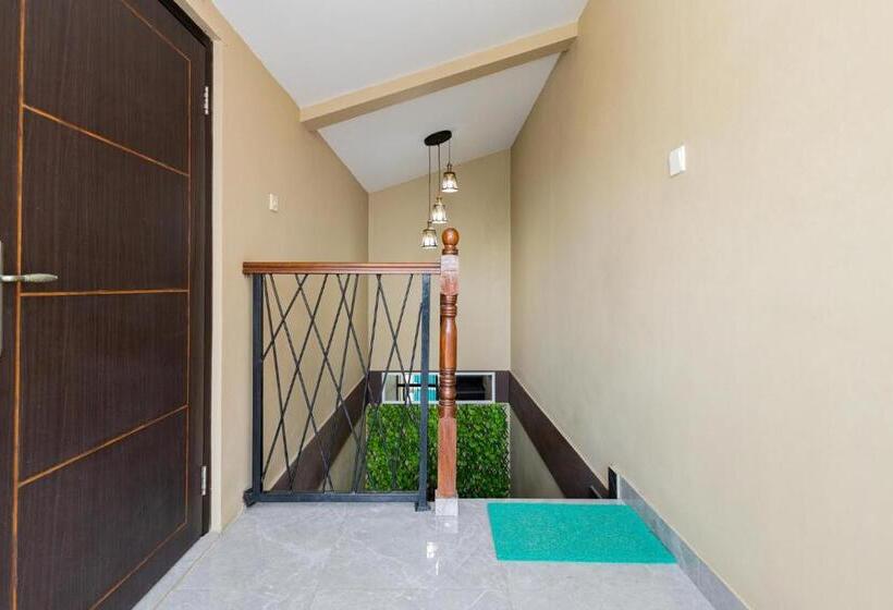 ホテル Villa Three King Fm Mitra Reddoorz