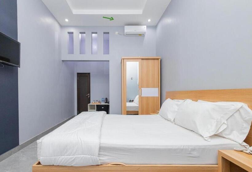 ホテル Villa Three King Fm Mitra Reddoorz