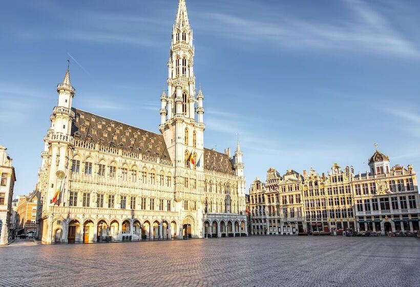 Отель Voco Brussels City North, An Ihg