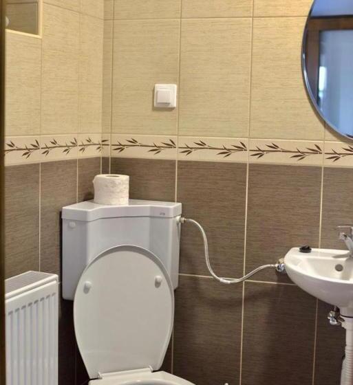 膳宿费 Bingyó Vendégház