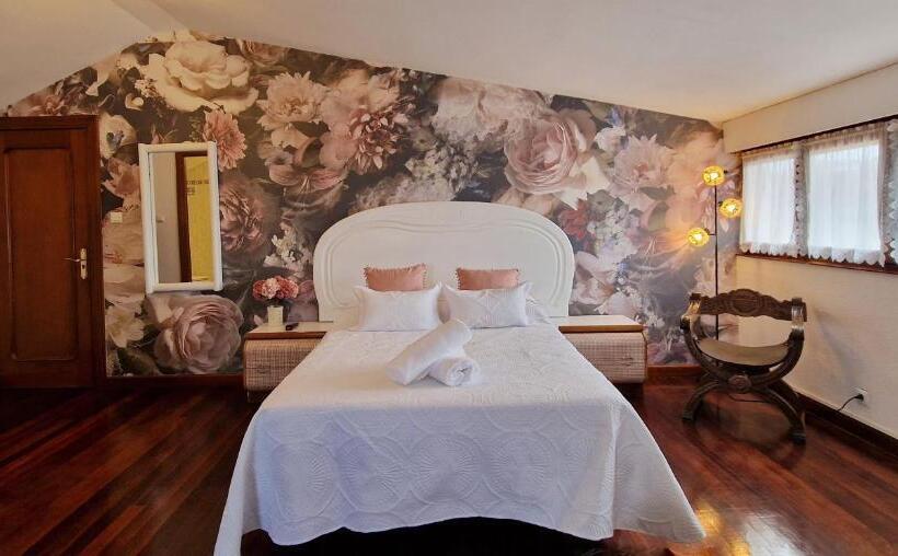 פנסיון Cosma House