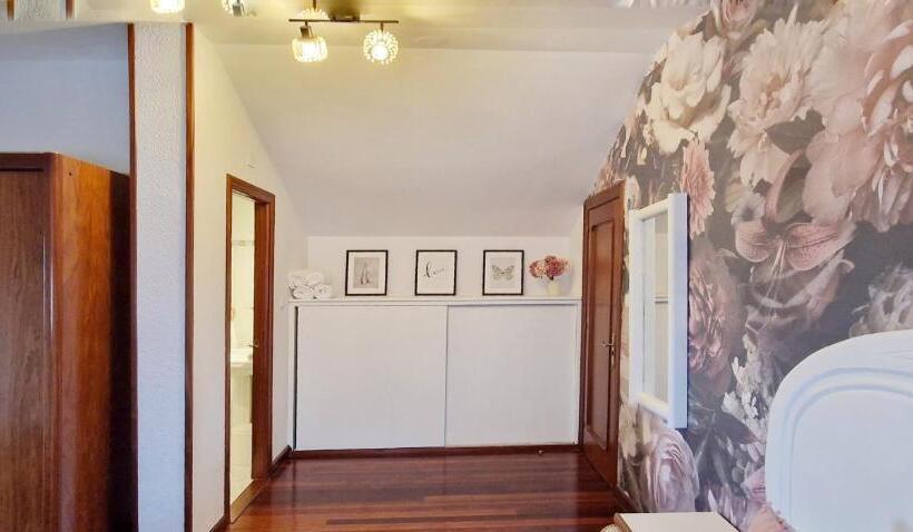 פנסיון Cosma House