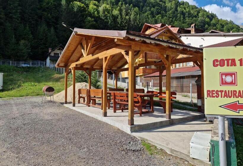 Pensiunea Cota 1200 Piscul Negru