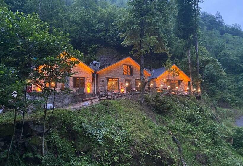 אתר נופש Elavina Suit Bungalov