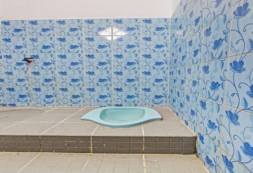 Spot On 92763 Hotel Melati Sukoasih