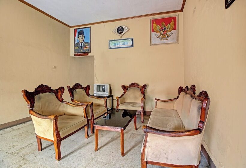 Spot On 92763 Hotel Melati Sukoasih