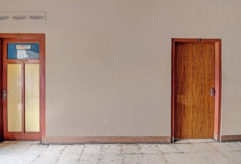 Spot On 92763 Hotel Melati Sukoasih