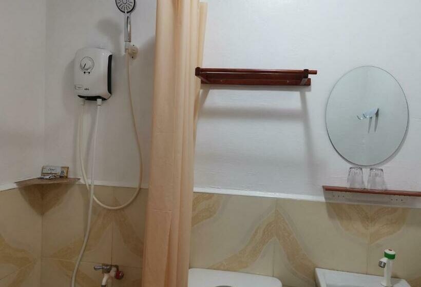 هاستل Aranara Libaong