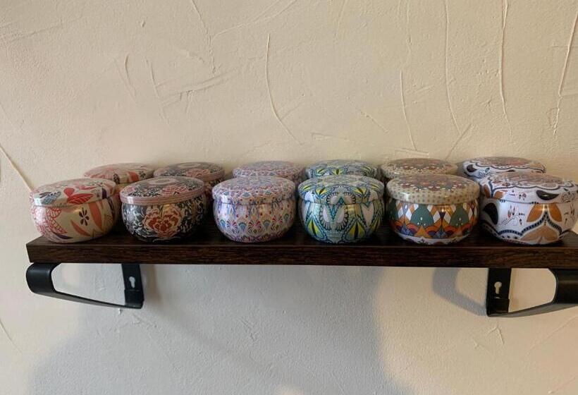 Bed and Breakfast Chez Franck Et Sandra, Plein Centre Ville , 2eme étage