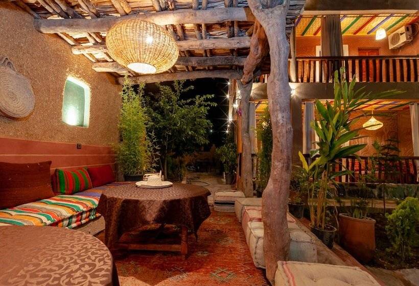 تختخواب و صبحانه Smile House Imlil