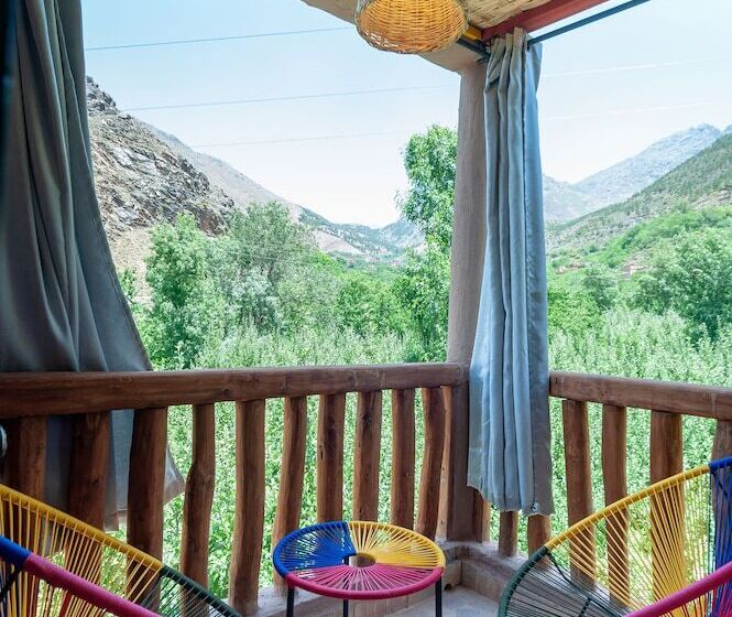 تختخواب و صبحانه Smile House Imlil