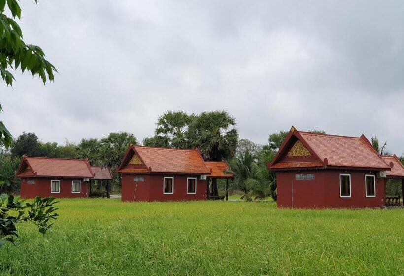 צימר Toek Chha Temple Resort