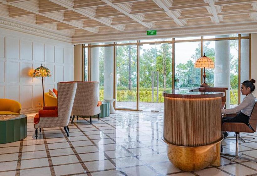 E3 Hillside Apartment Phú Quốc