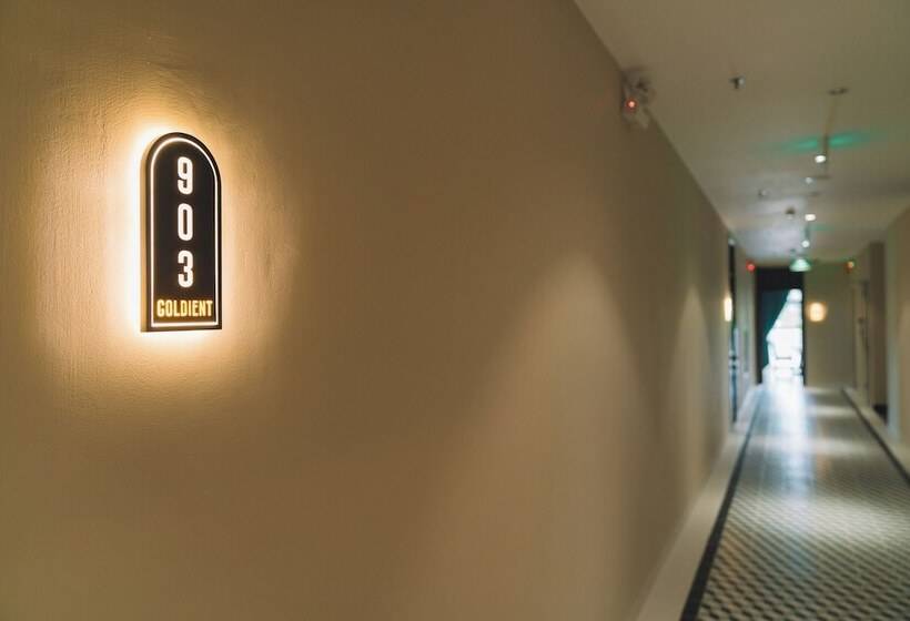 هتل Goldient Boutique