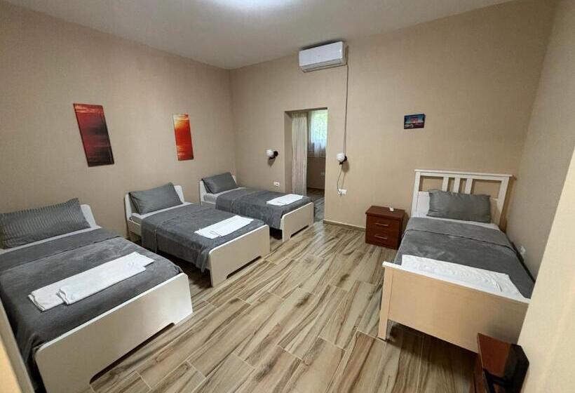 호텔 Hanna & Solei