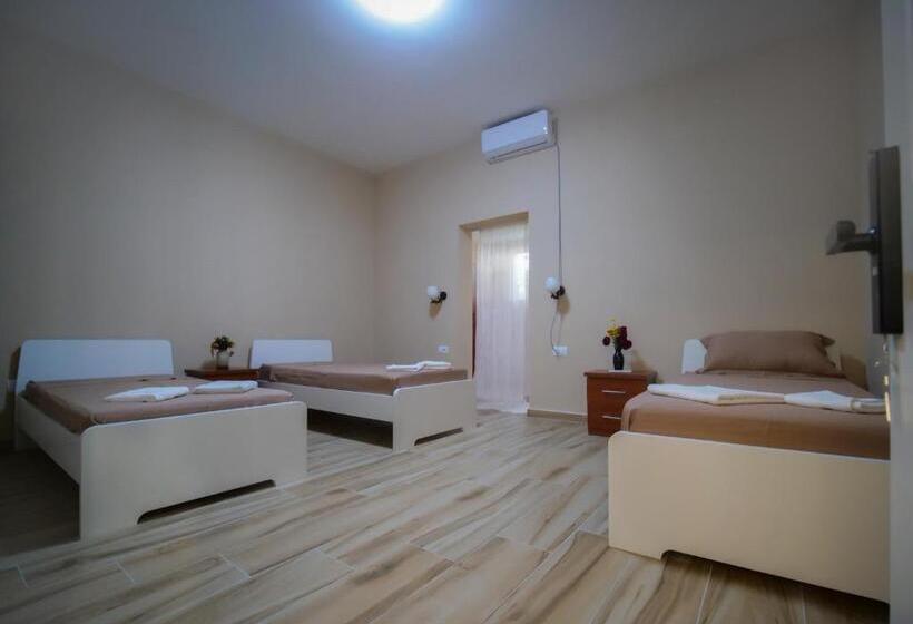 호텔 Hanna & Solei