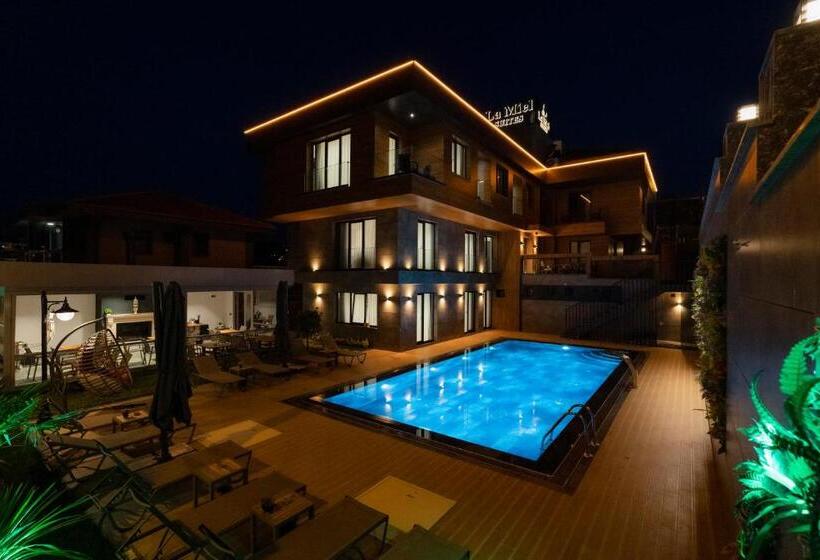 酒店 La Miel Suites