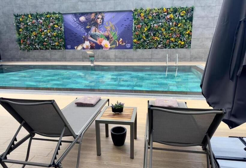 酒店 La Miel Suites