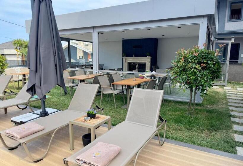 酒店 La Miel Suites