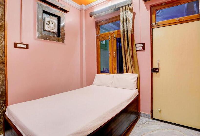 호텔 Oyo 81499 As Grand