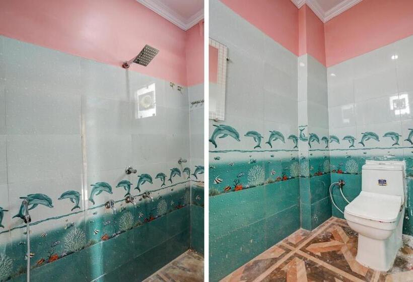 호텔 Oyo 81499 As Grand