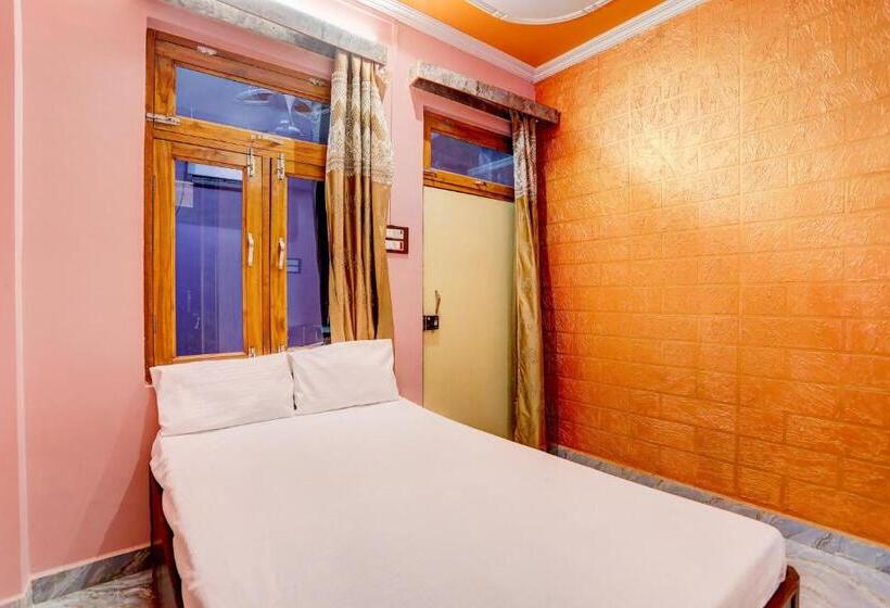 호텔 Oyo 81499 As Grand