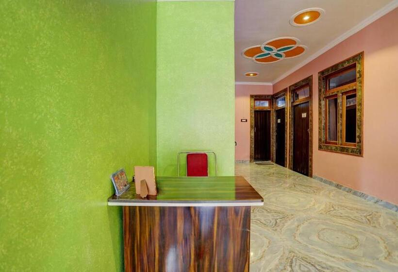 호텔 Oyo 81499 As Grand