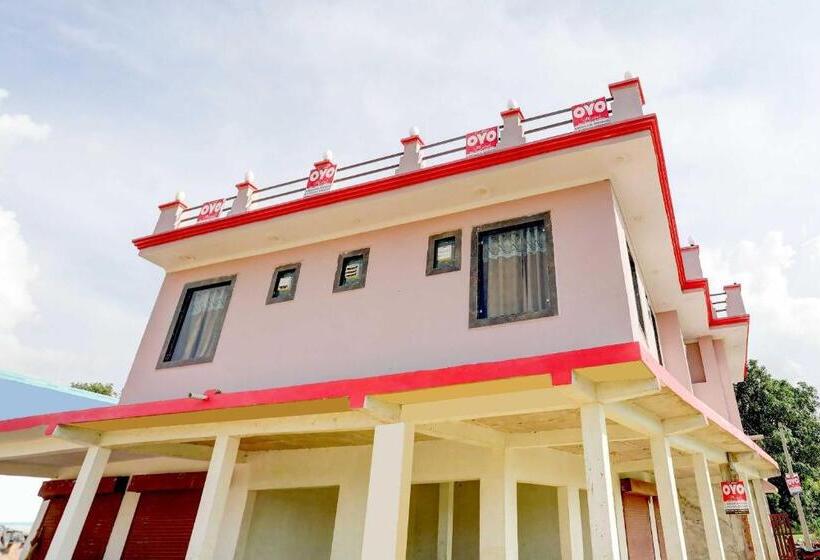 호텔 Oyo 81499 As Grand