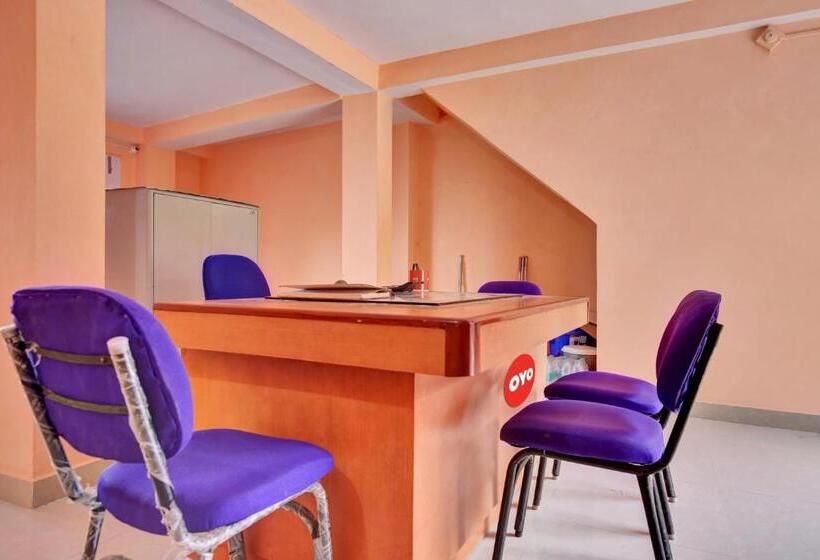 ホテル Oyo Flagship Kanwar Homestay