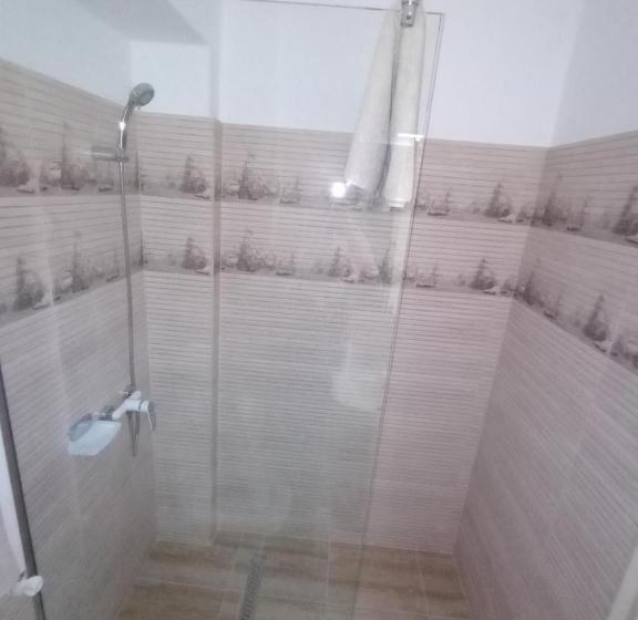 فندق Pestele Ca Odinioară