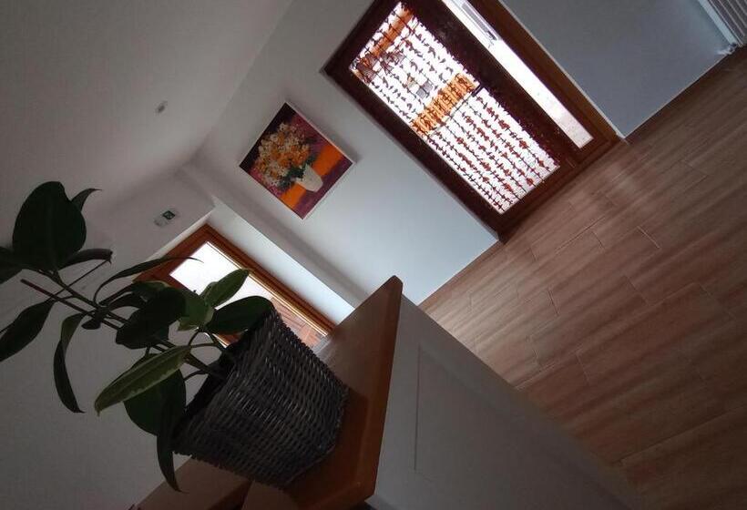 فندق Pestele Ca Odinioară