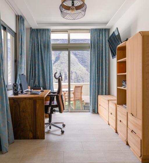 פנסיון Mini Suite 35 Qm