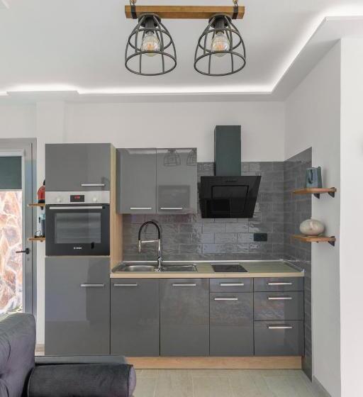 פנסיון Mini Suite 35 Qm