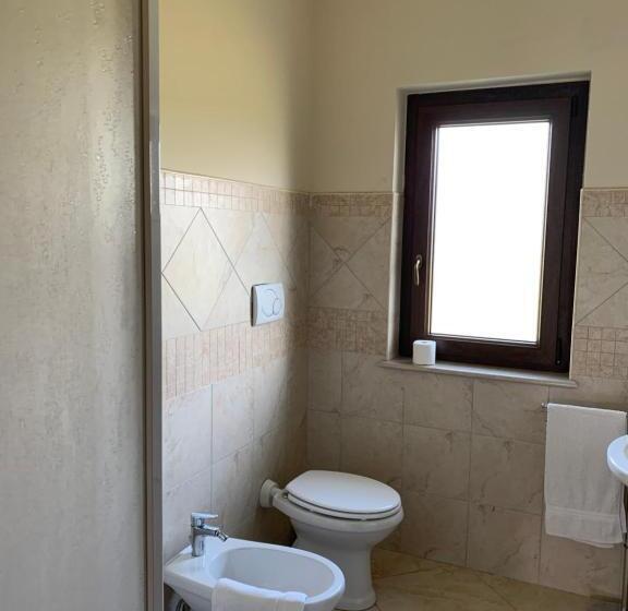 פנסיון Pagnani Guest House