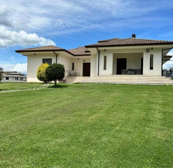 פנסיון Pagnani Guest House