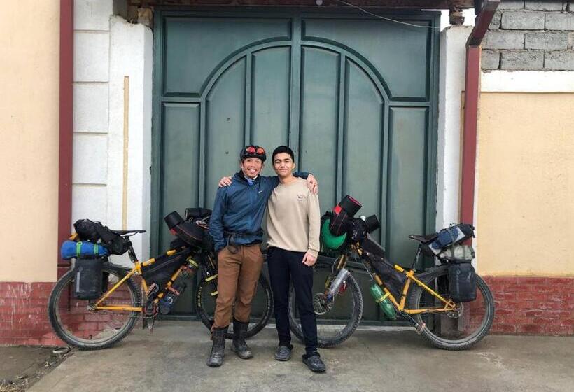 膳宿费 Sam Greenhouse Hostel