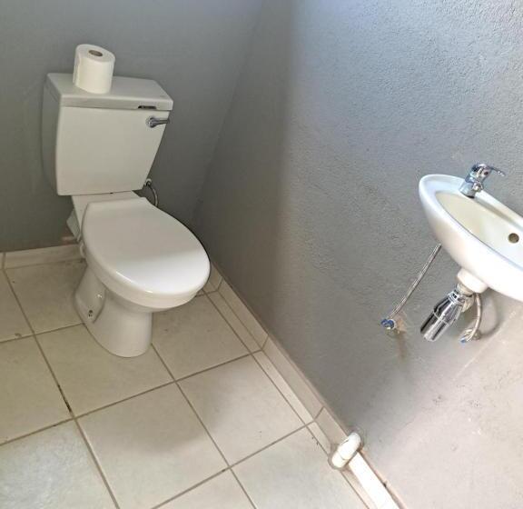 ペンション Village Gardens