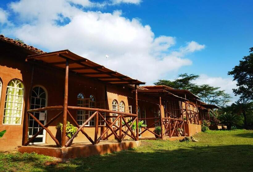 منتجع Chara Africa