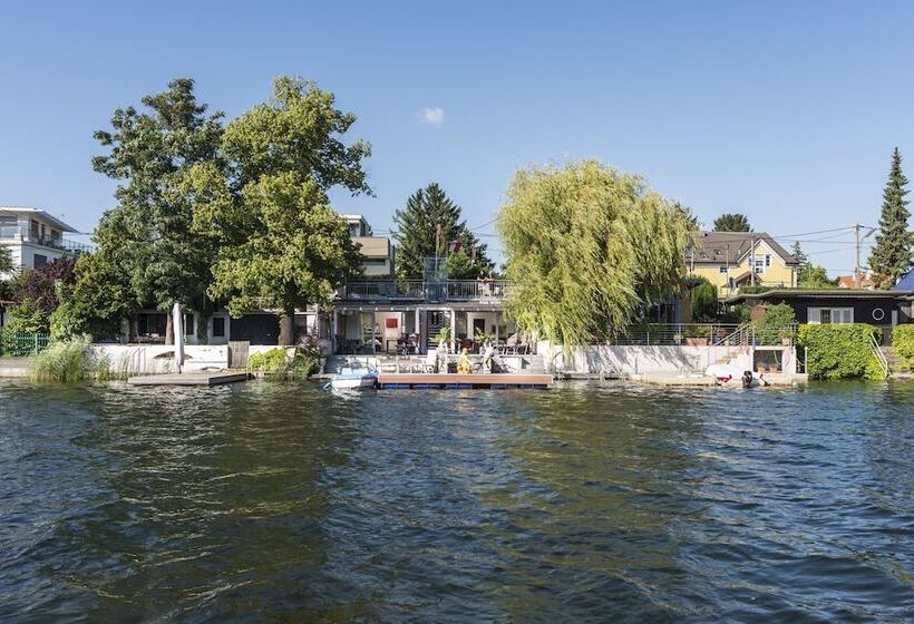 Ajo Vienna Beach   Contactless Check In