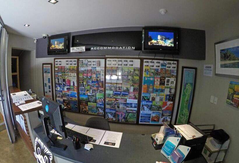 ユースホステル Global Backpackers Port Douglas