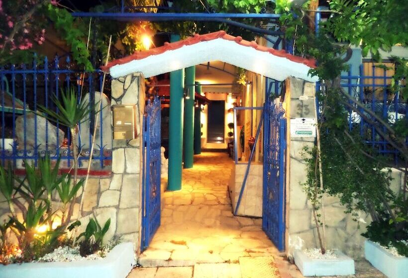 Artemis Studios & Apartments