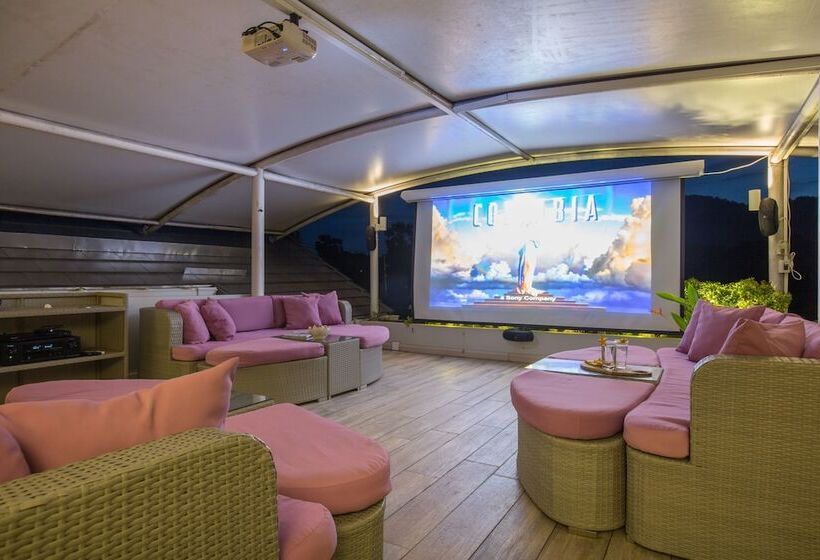 Ban Tai Estate Premium Villas