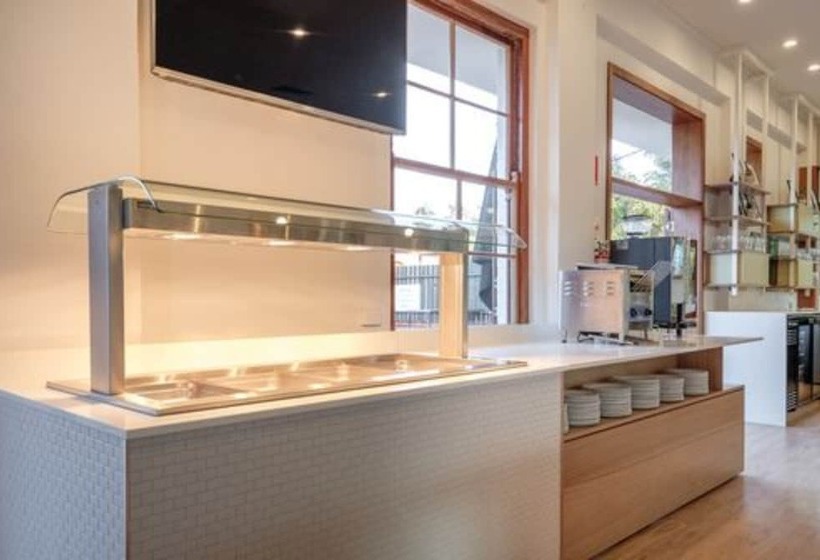 Barney Beach Accommodation