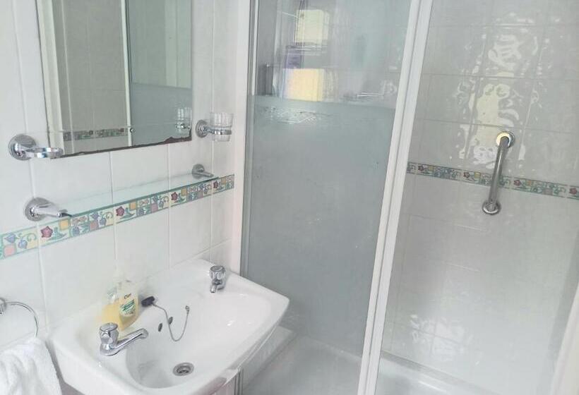 צימר Adare House