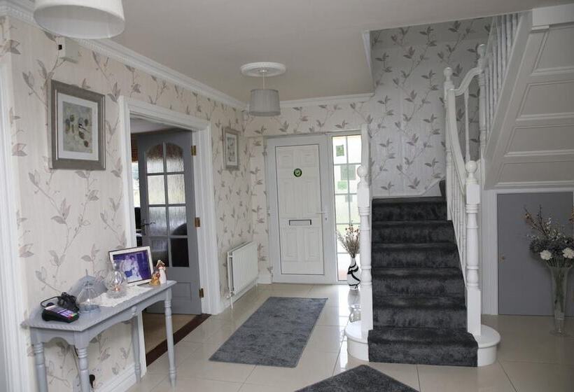 مبيت وإفطار Bridgeburn House