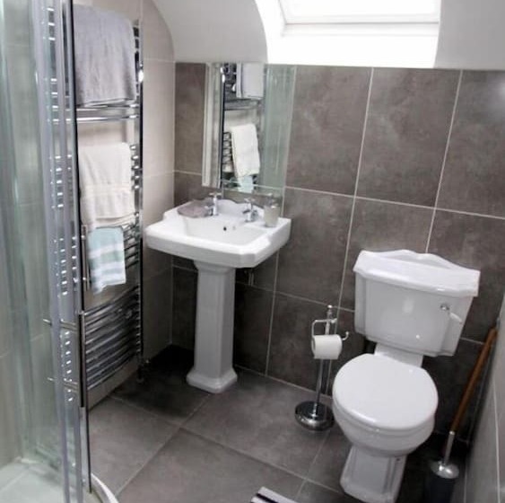 مبيت وإفطار Bridgeburn House