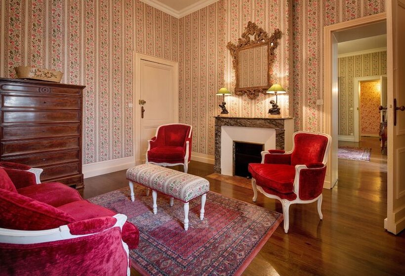 ベッドアンドブレックファースト Château Fombrauge   Bernard Magrez Luxury Wine Experience