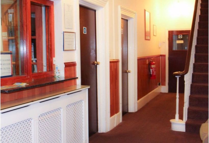 مبيت وإفطار Lampton Guest House